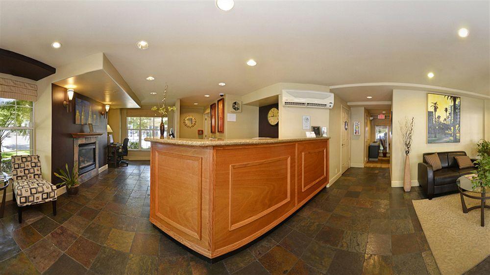 Inn Off Capitol Park, Ascend Hotel Collection Сакраменто Экстерьер фото